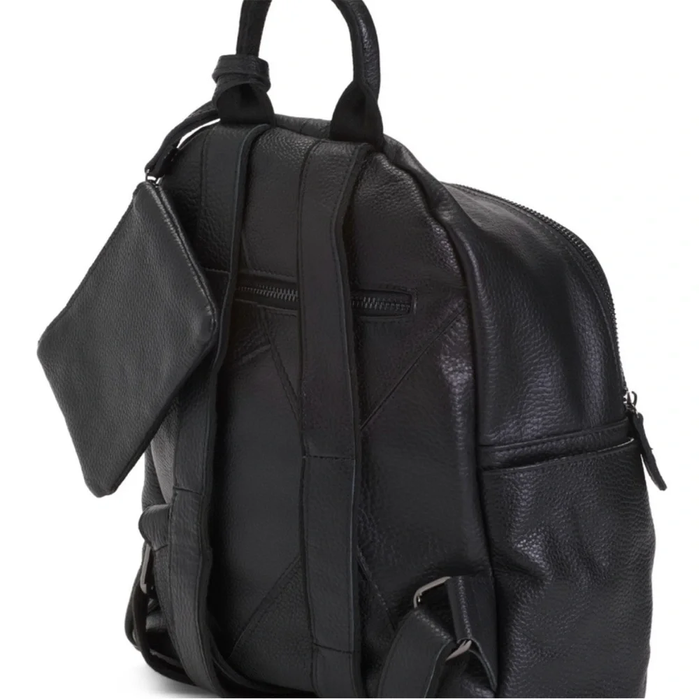 Amerileather Black Skull Studded Backpack, Brand Mew, genuine leather - Picture 4 of 5